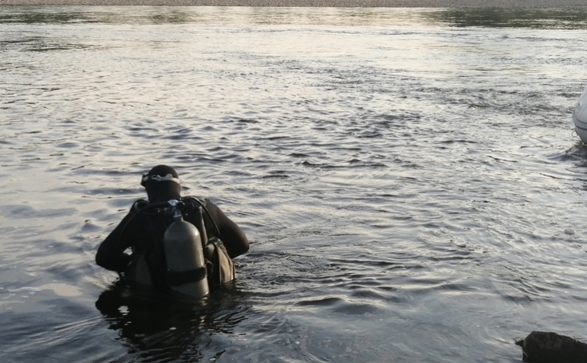 У затопленому кар’єрі Синельниківського району знайшли тіло чоловіка