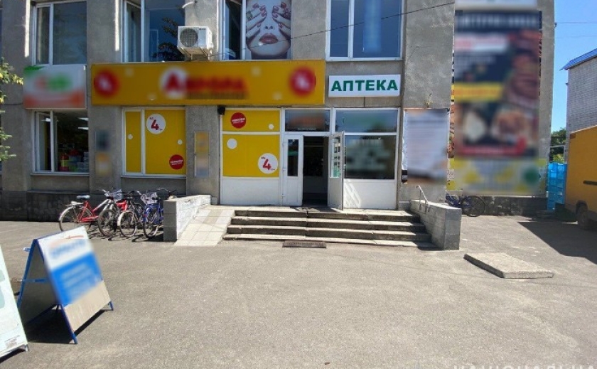 За крадіжку з магазину правоохоронці Синельниківського району затримали місцевого жителя