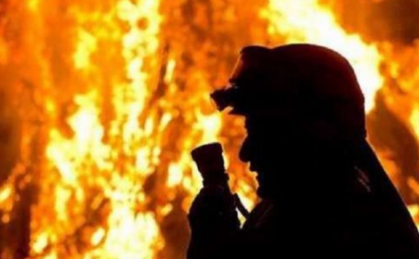 У Синельниківському районі під час ліквідації пожежі вогнеборці врятували чоловіка