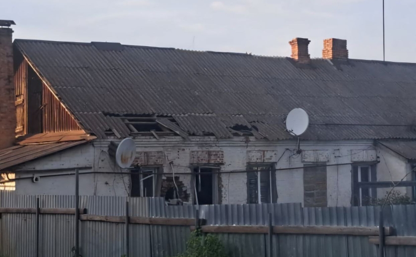Ворог вдарив по підприємству у Синельниківському районі: є постраждалий