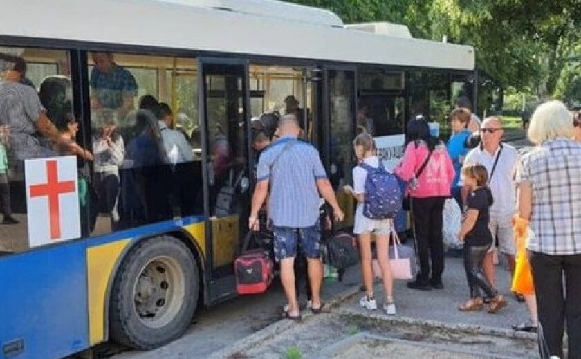 На Дніпропетровщині розпочали евакуацію мешканців громад Синельниківщини