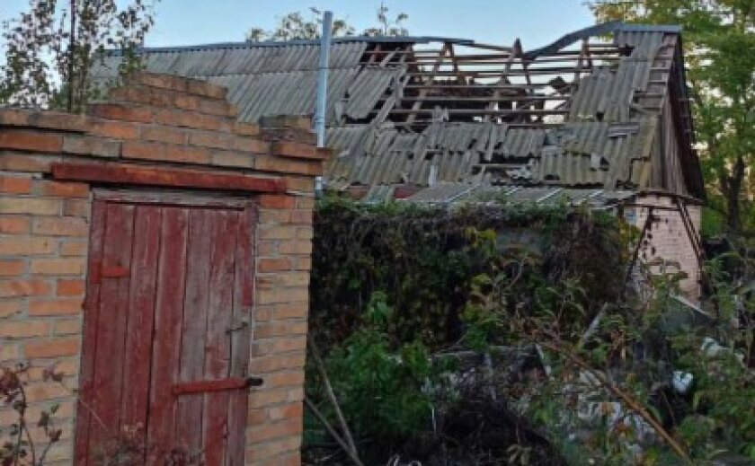 Ворог вдарив по Синельниківщині та Нікопольщині: є постраждалі