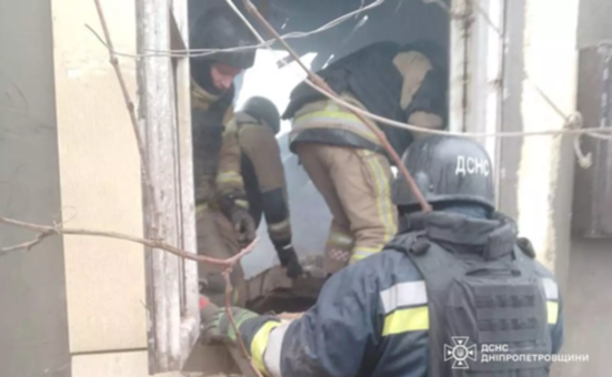 Через атаку російського БпЛА на Дніпропетровщині поранений рятувальник